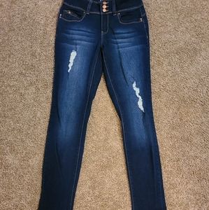 Womens YMI jeans size 9/29.